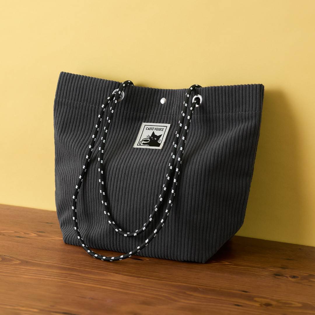 器に恋して。vol.3】乙女心を散りばめて。原依子さんの器の使い方