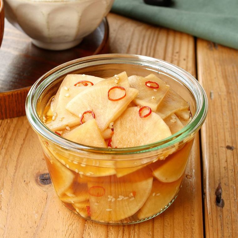 保存瓶の中の漬物