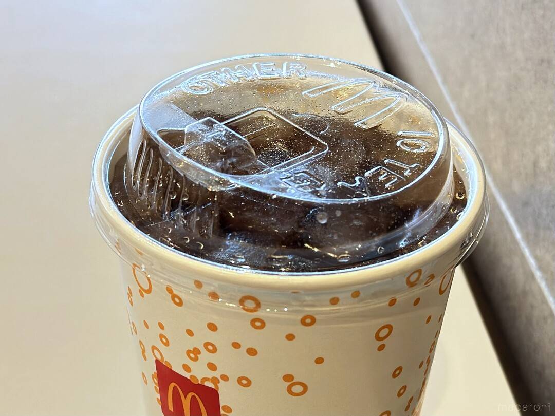 最速レビュー】マックの紙ストローが廃止！新しくなった「ストローなし