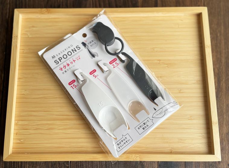 セリアのマグネットリング付き計量スプーン