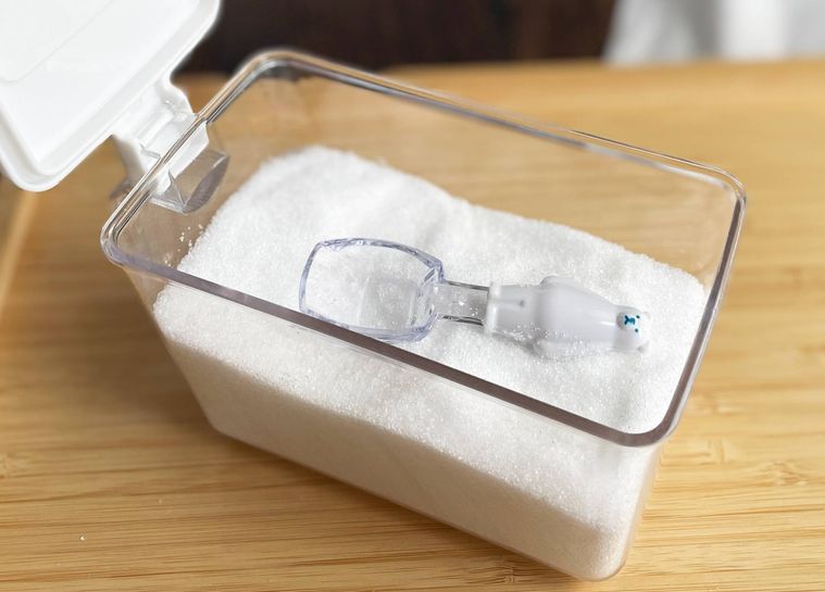 調味料ケースに計量スプーンを入れたところ