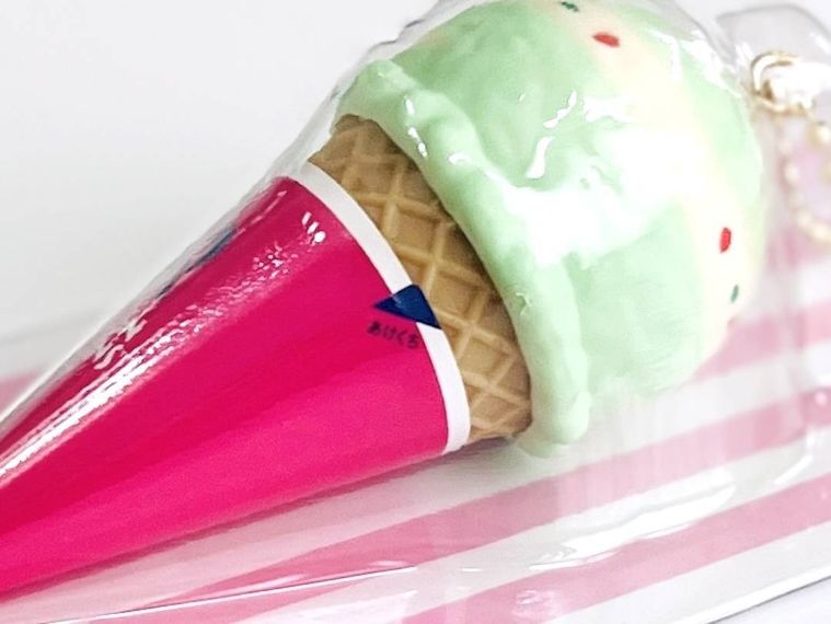 サーティワン福袋2026のコーン型キーホルダー