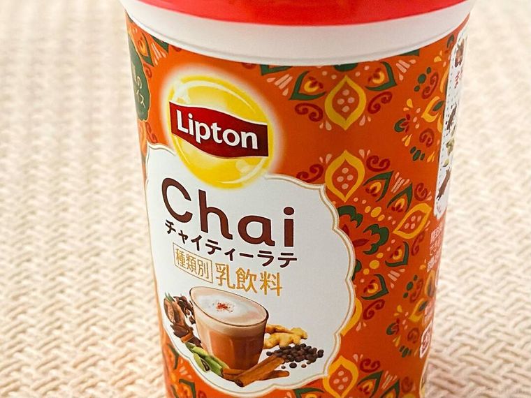 森永乳業リプトン チャイティーラテのおしゃれなパッケージ