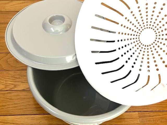 収納に便利なバケツの本体、蓋、かご