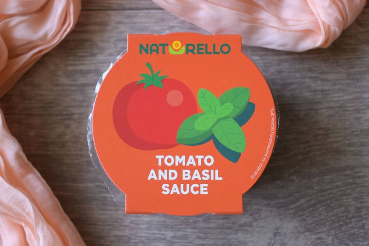 トマトバジルソースのパッケージ