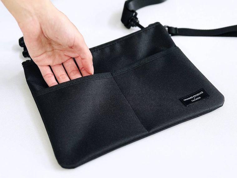 ココイチ福袋 2026のオリジナルサコッシュ