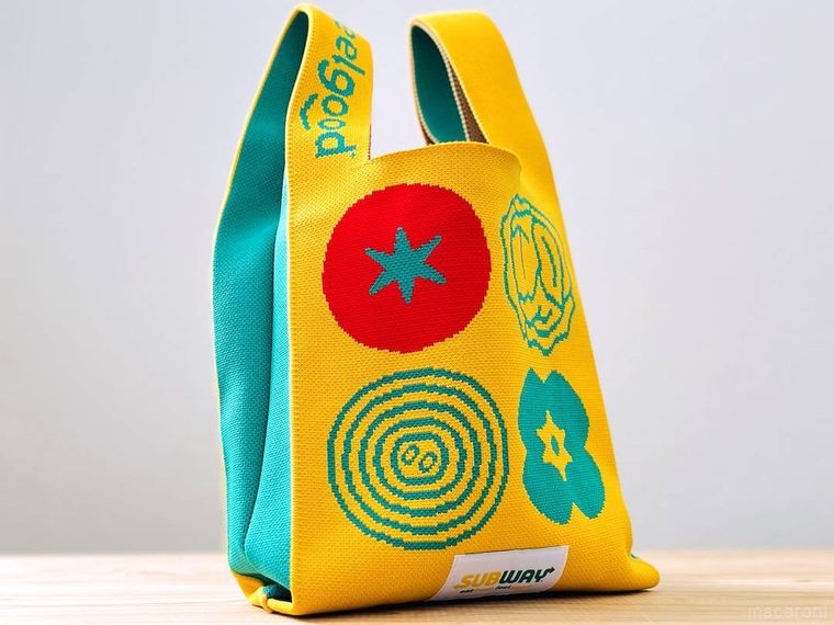 サブウェイ 2026 福袋のオリジナルニットバッグ