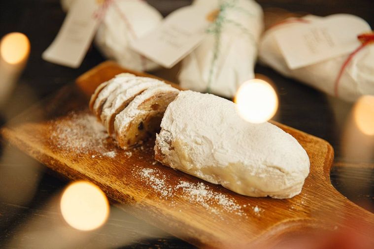 伝統のクリスマスシュトーレン