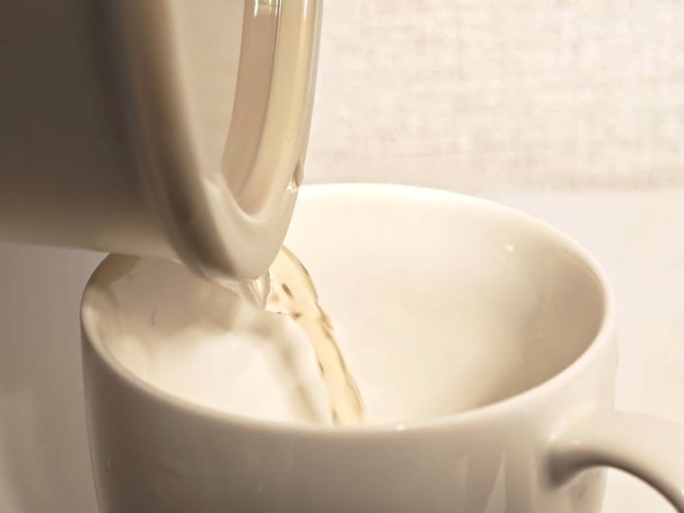 耐熱ピッチャーを注いでいる様子