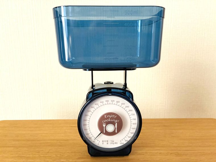 ダイソーのはかりを組み立てたところ