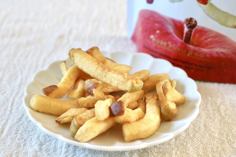 乾いた生りんごをイメージした新食感のりんごスナック