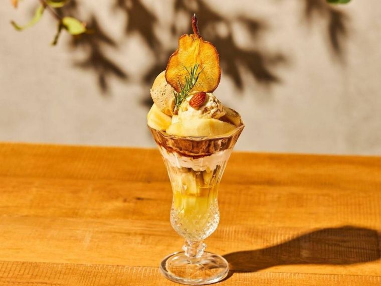 1. ラ・フランスの陽だまりパフェ