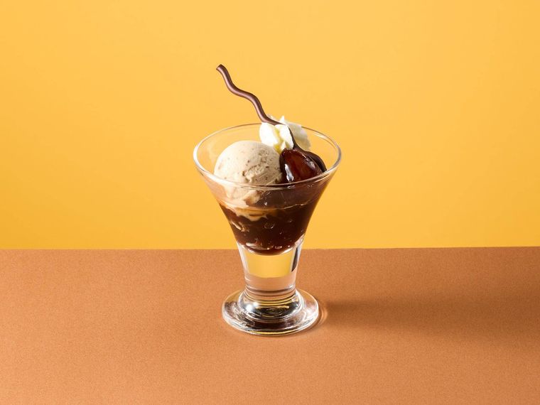 4. マロンと紅茶ゼリーのグラスデザート