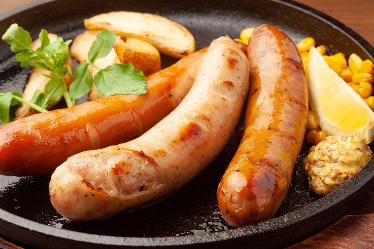 4. ソーセージ盛り合わせ