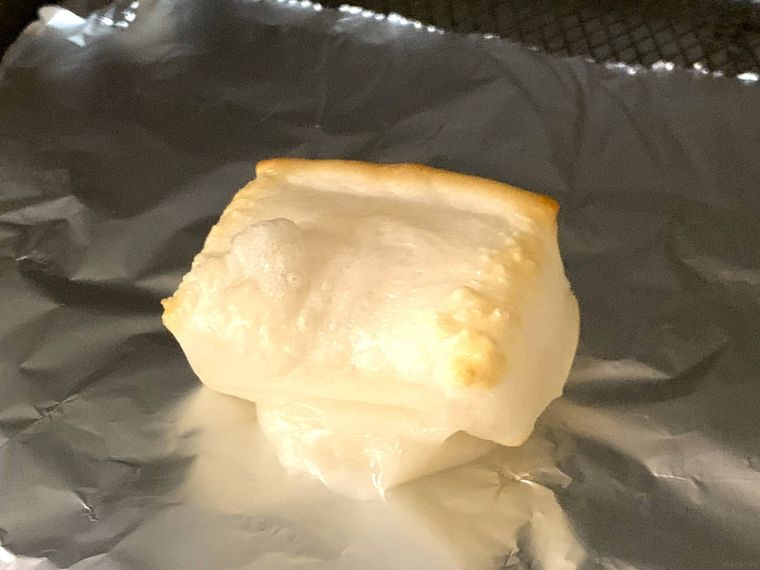 業務スーパー純 切り餅をトースターで焼く様子