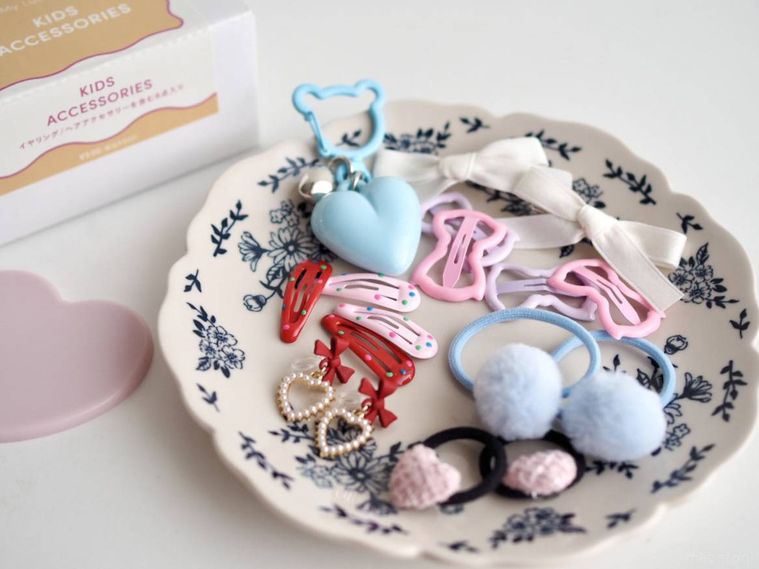 3COINSのアクセサリーハッピーボックスKIDS