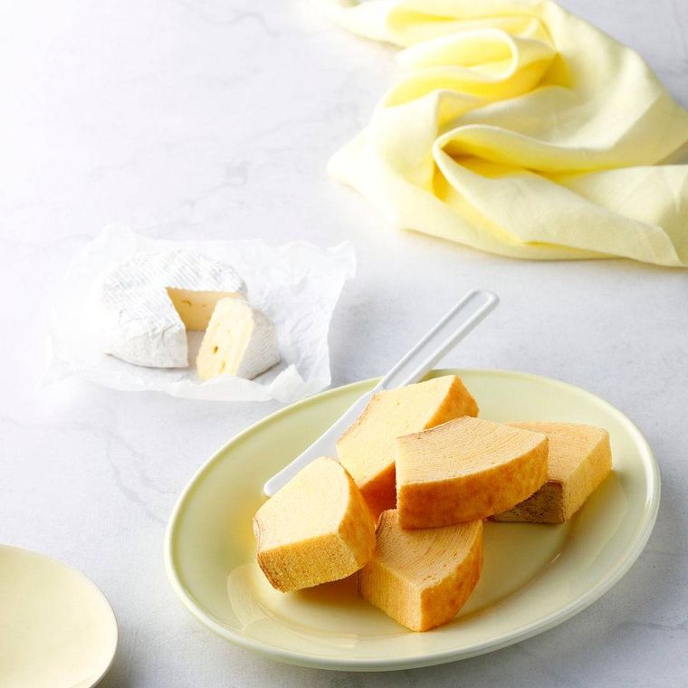 3. チーズバウムカット