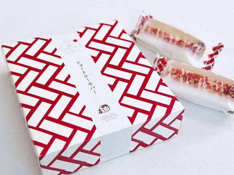 不二家のショートケーキバー