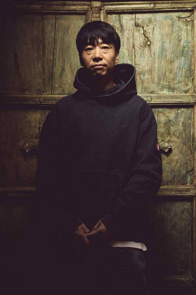 アーティスト・河村康輔氏について