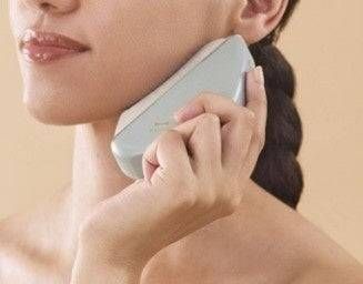 1. 温冷EMSフェイシャルリフト