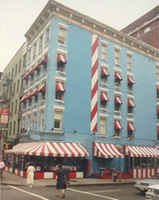 TGIフライデーズの魅力と歴史