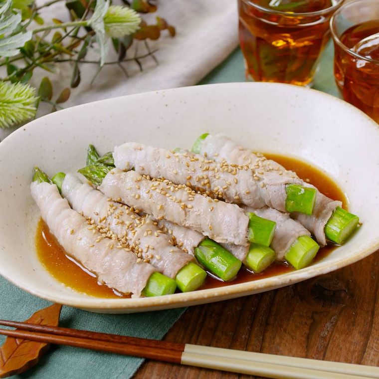 火を使わずパパッと完成レンジで作るアスパラ肉巻き