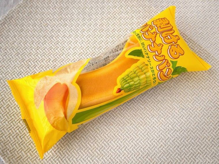 パッケージに入ったドン・キホーテの剥けるバナナパン