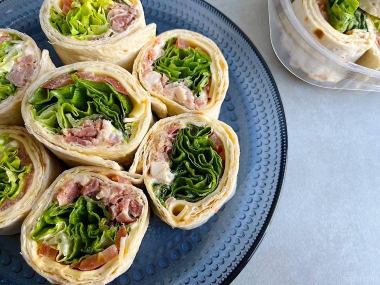 コストコのハイローラーを大皿に盛り付けたところ