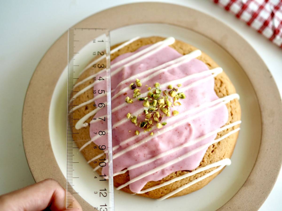 ドバイチョコの次はこれ「エンジェルヘアーチョコ」が特大クッキーに