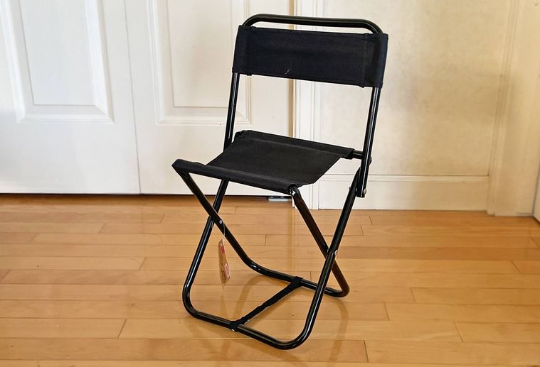 ダイソーの背もたれ付レジャー椅子
