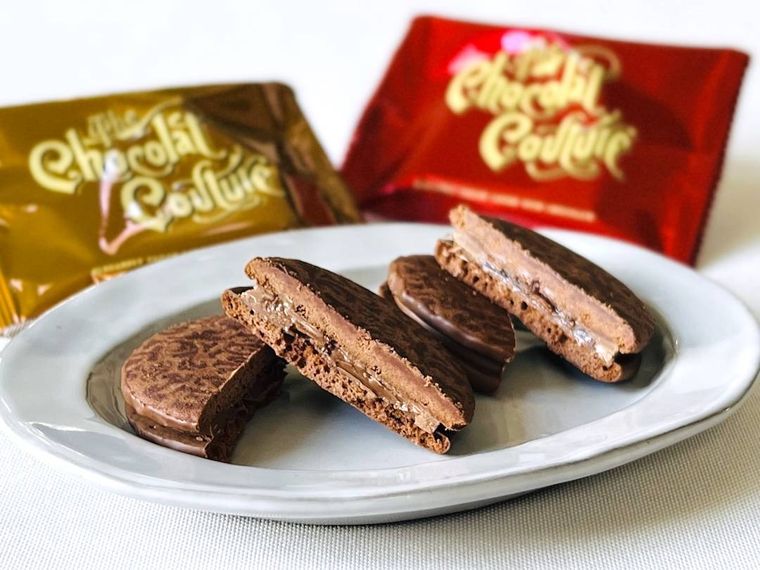 ザ・テイラーのザ・ショコラクチュールを半分に割った様子