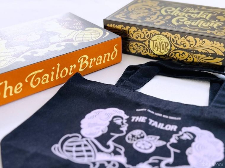 ザ・テイラーのTTハッピーバッグ2026の中身を並べた様子