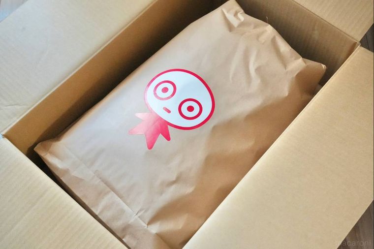 ダンボールに入った米袋入りの福袋