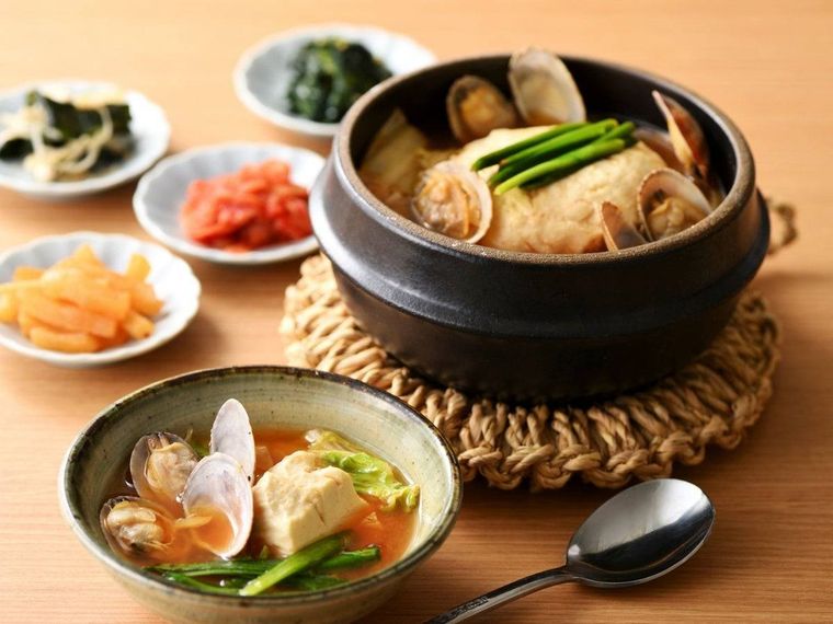 2. スンドゥブサムゲタン風スープ