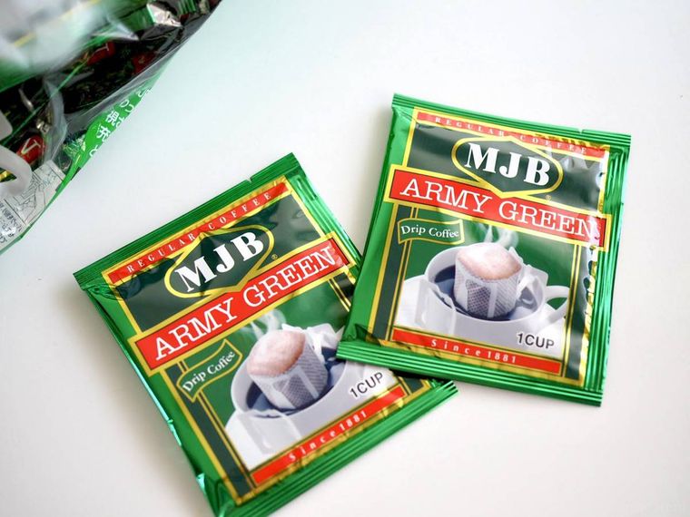 ドリップコーヒーアーミーグリーンのパッケージ