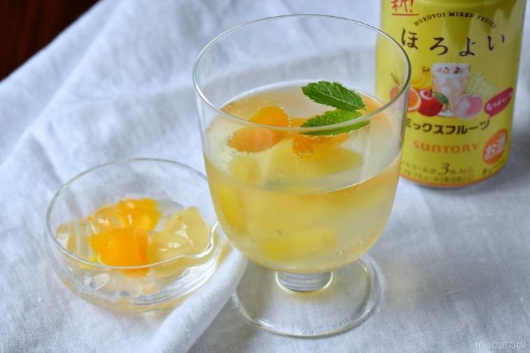 フルーツゼリーを加えたほろよいミックスフルーツ、ゼリー、缶