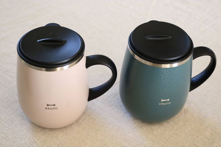 2種類の蓋つきステンレスマグ