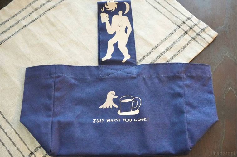 ネイビーのミニトートバッグ