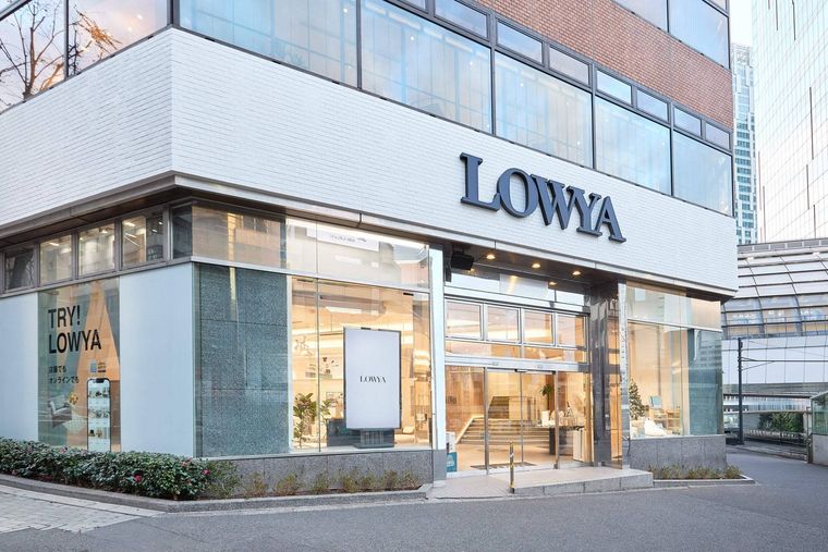 LOWYA渋谷宮益坂店