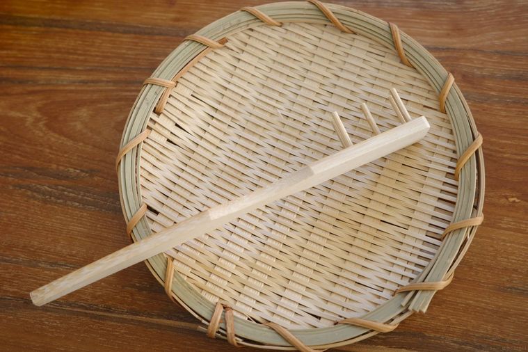 竹製のうどんすくい