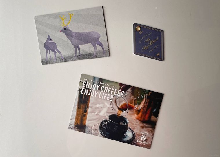 粘着付きマグネットシートの活用例