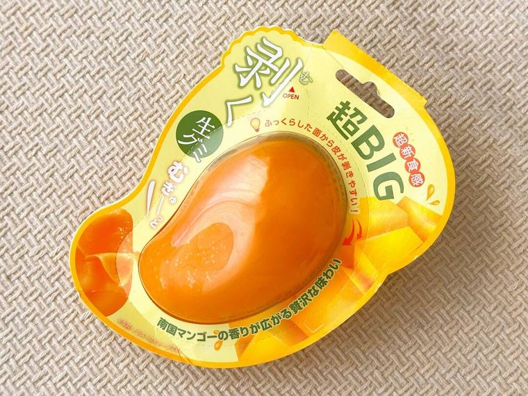 超BIG剥く生グミマンゴーのパッケージ