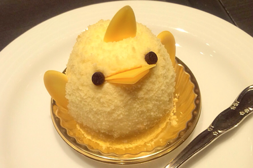 お皿に盛られたぴよりん