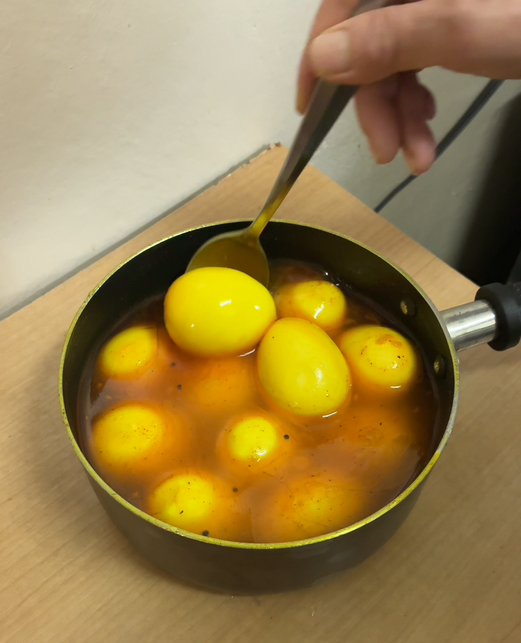 すぱいすたまご