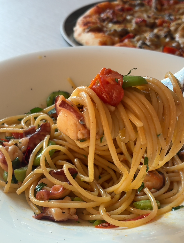 エビとそら豆のアーリオオーリオ