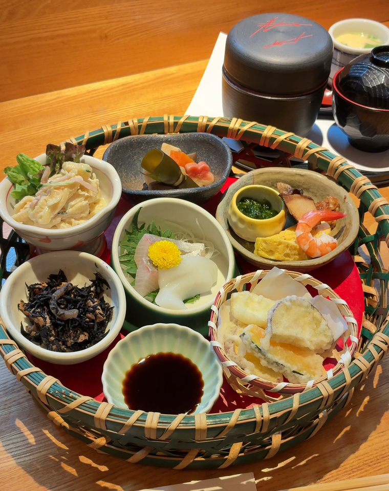 竹籠弁当