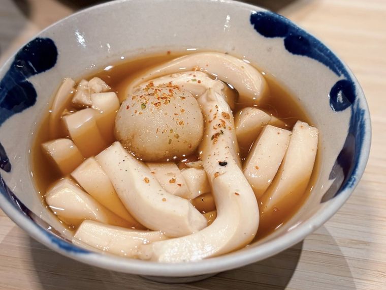 器に盛られた八杯豆腐