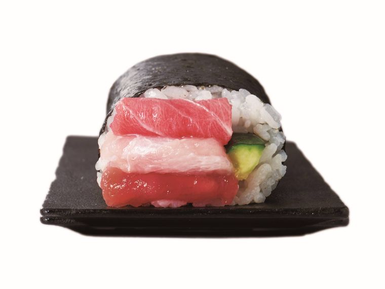 13. 本鮪中トロが入った3種のまぐろ巻