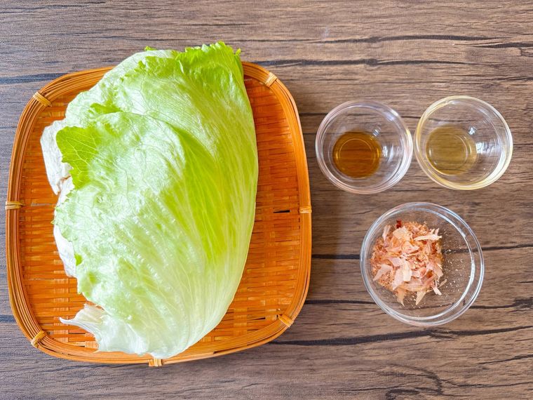 レタス外葉のレンジ蒸しおひたしの材料