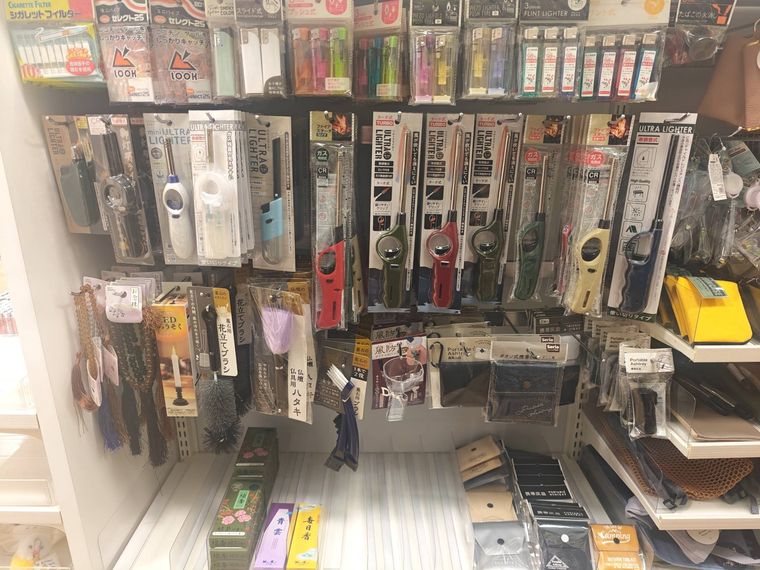セリアの仏壇用ろうそくの売り場